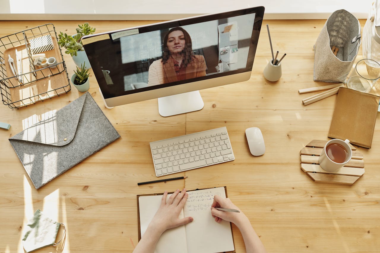 Contact | Agence de communication Lot et Corrèze – Éclat de Com